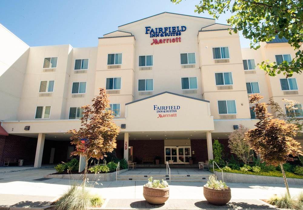 Fairfield Inn & Suites Seattle Бремертон Экстерьер фото