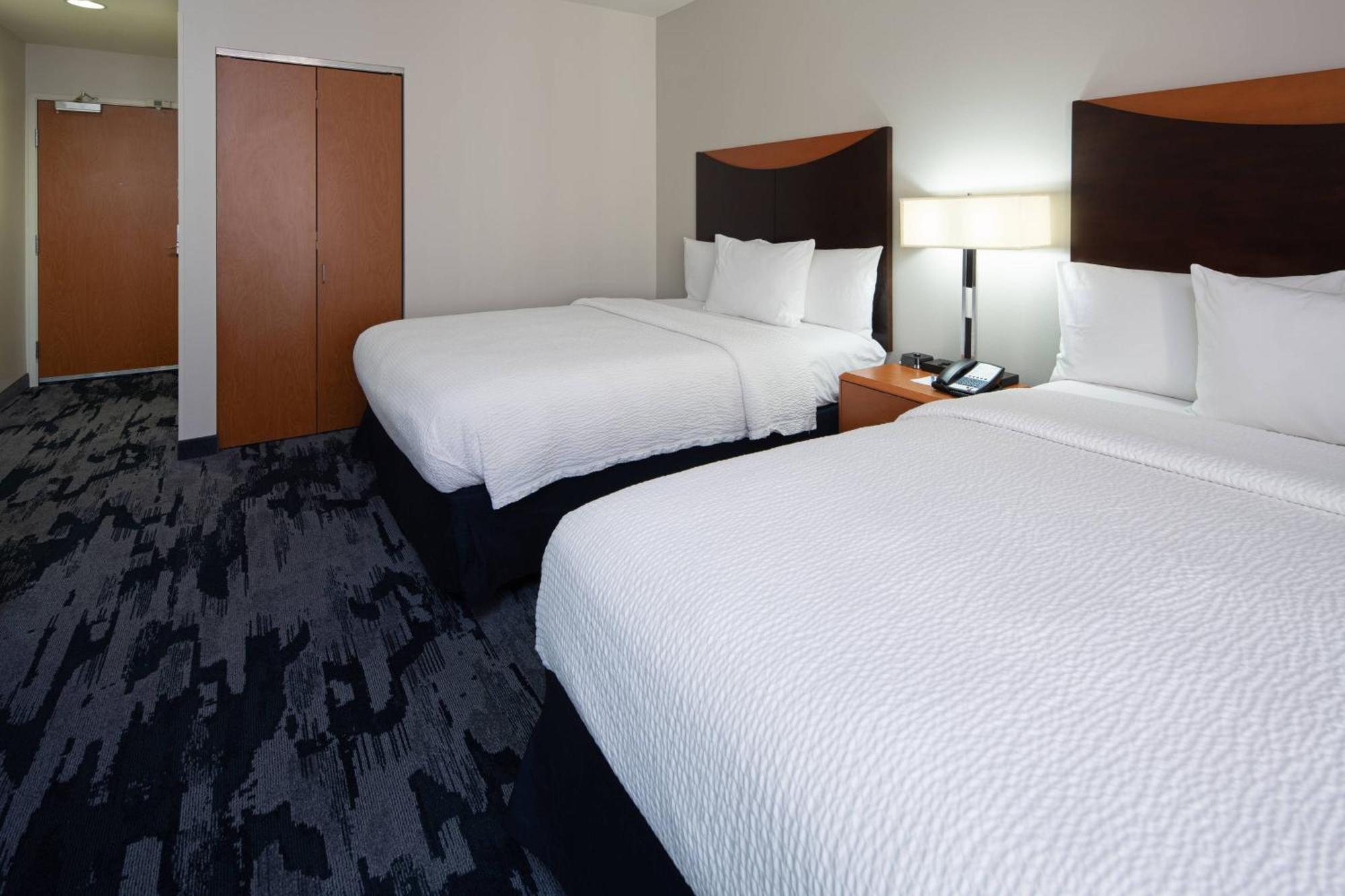 Fairfield Inn & Suites Seattle Бремертон Экстерьер фото