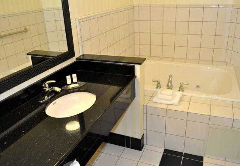 Fairfield Inn & Suites Seattle Бремертон Номер фото